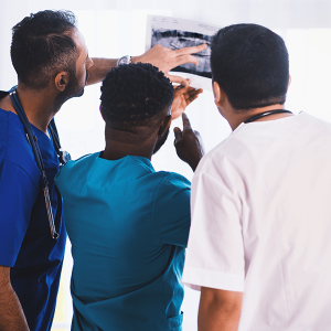 URGENTSKY MEDICAL tiene alianzas estratégicas con países Asiáticos